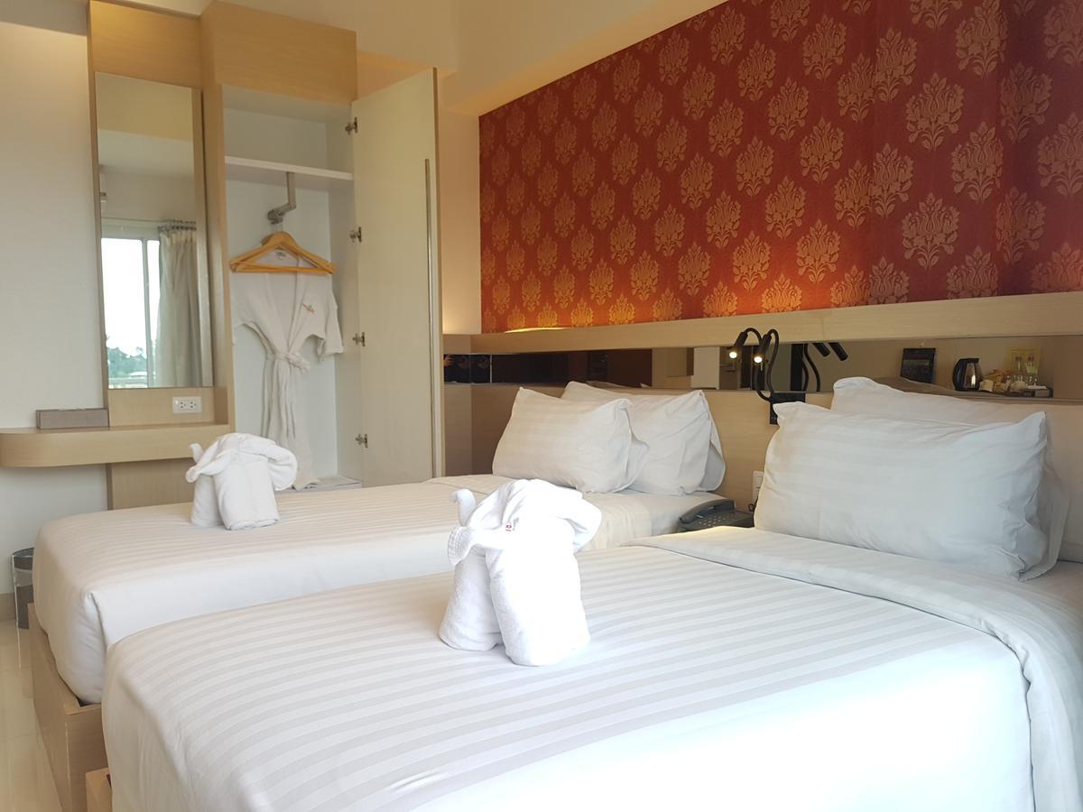 Kavin Buri Green Hotel Удонтхані Екстер'єр фото
