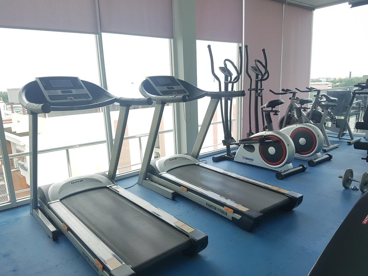 Kavin Buri Green Hotel Удонтхані Екстер'єр фото