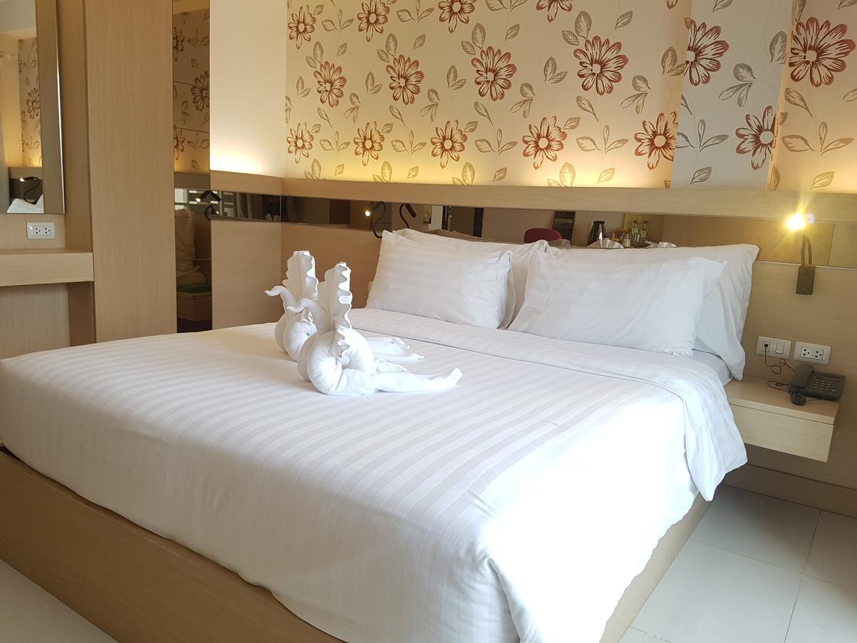 Kavin Buri Green Hotel Удонтхані Екстер'єр фото