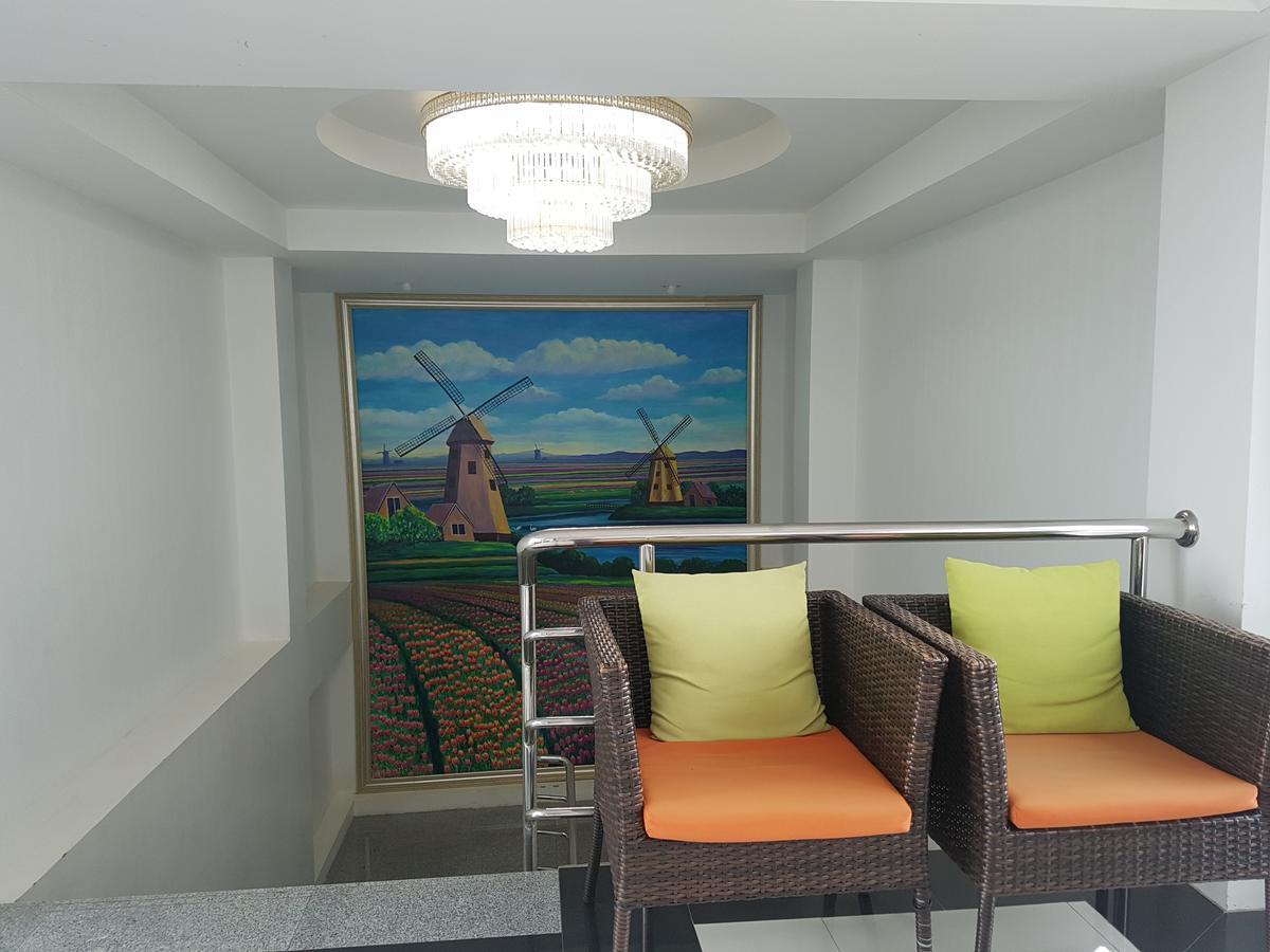 Kavin Buri Green Hotel Удонтхані Екстер'єр фото
