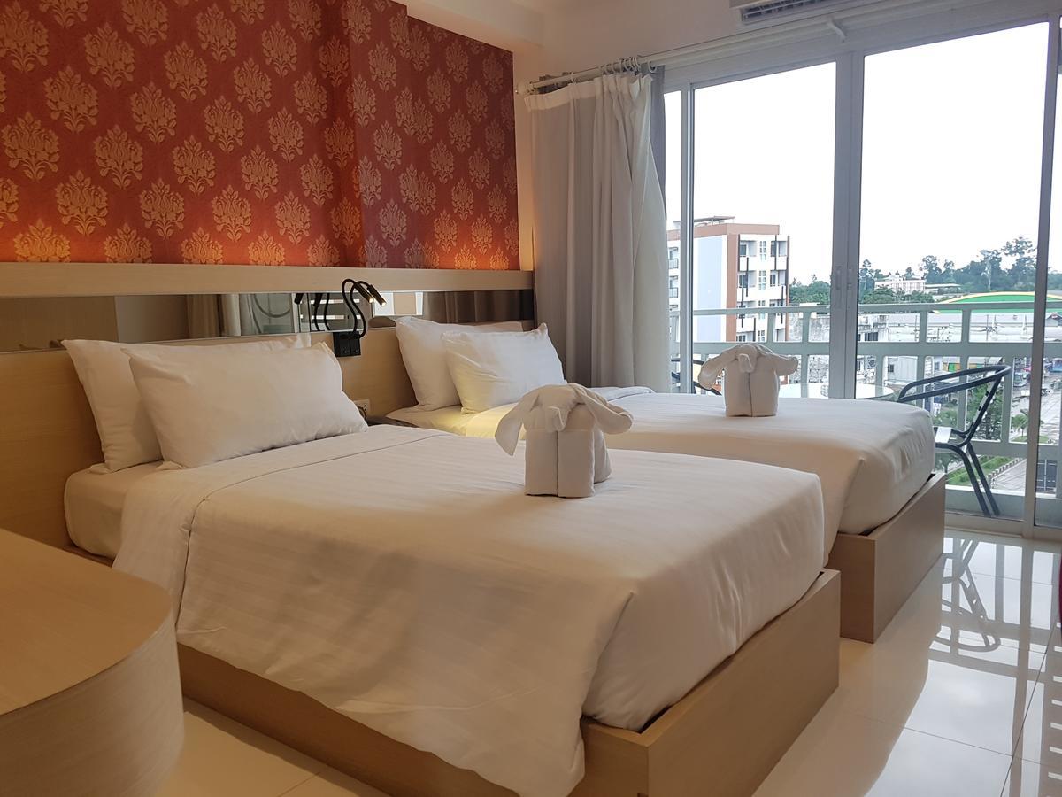Kavin Buri Green Hotel Удонтхані Екстер'єр фото