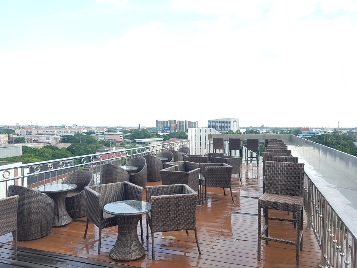 Kavin Buri Green Hotel Удонтхані Екстер'єр фото